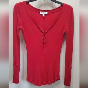 WILLIAM RAST RED LONG SLEEVE RIBBED V-NECK WITH BRASS ACCENTS